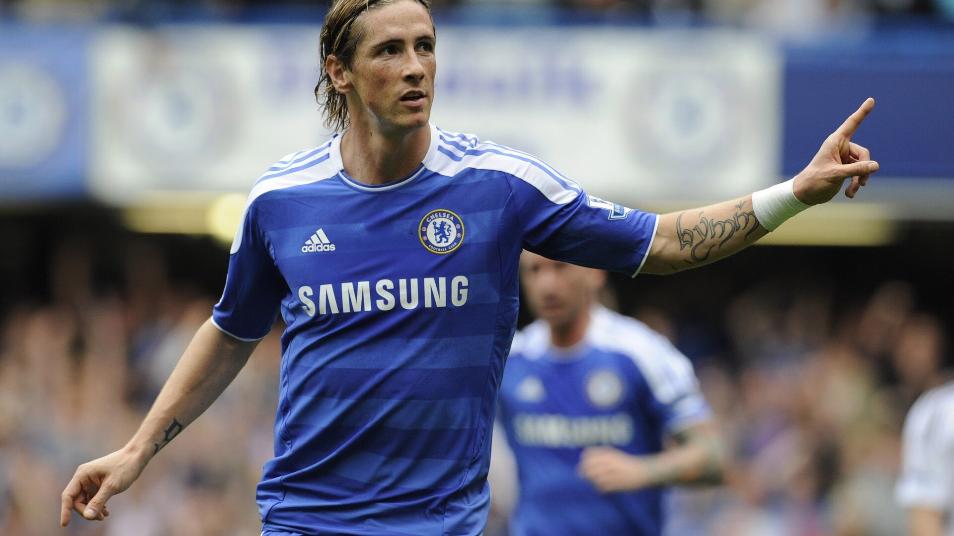 F1新赛季揭幕战之夜,利拉德用实力证明自己,跨界竞技场上的孤勇者