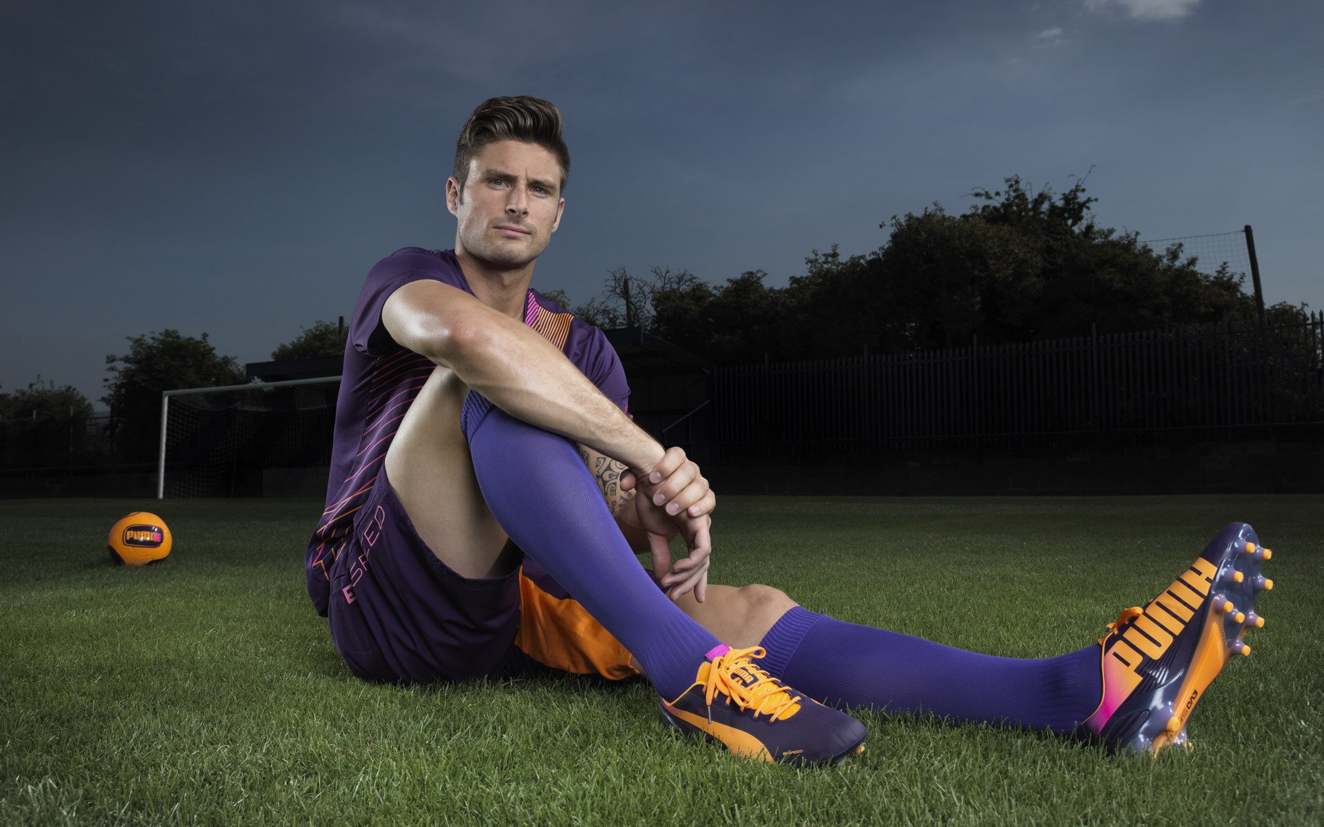 索伯鏖战跃马，佩雷兹惊艳四座—F1赛场上的逆袭与传奇